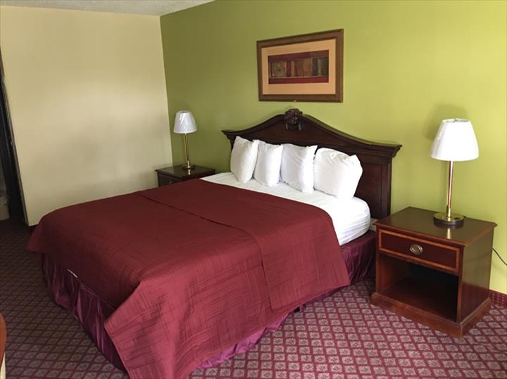 Economy Inn | 9439 W State Road 114, Rensselaer, IN 47978, USA | Phone: (219) 866-4172