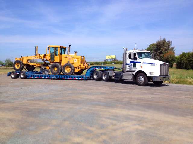 xcavator Heavy Haul | 625 Lake St, Hobart, IN 46342, USA | Phone: (219) 945-9131