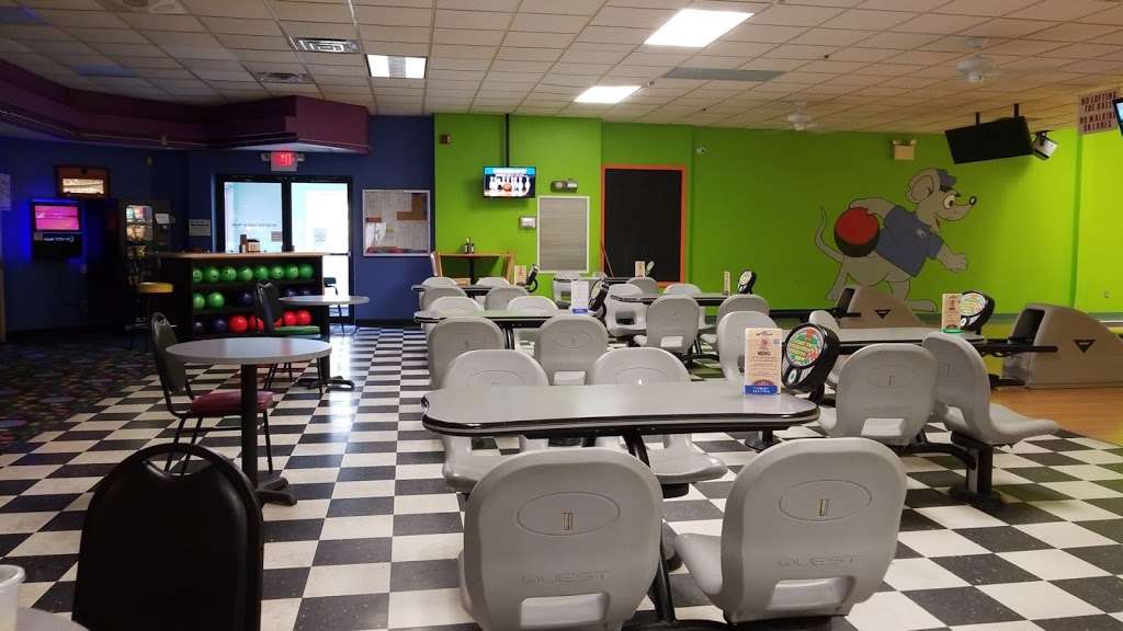 Mouse Trap Bowling Alley | 2051 Dennisville-Petersburg Rd, Woodbine, NJ 08270 | Phone: (609) 861-2695