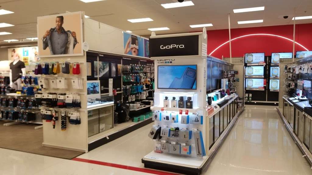 Target | 800 Rockhill Dr, Bensalem, PA 19020 | Phone: (215) 364-9511