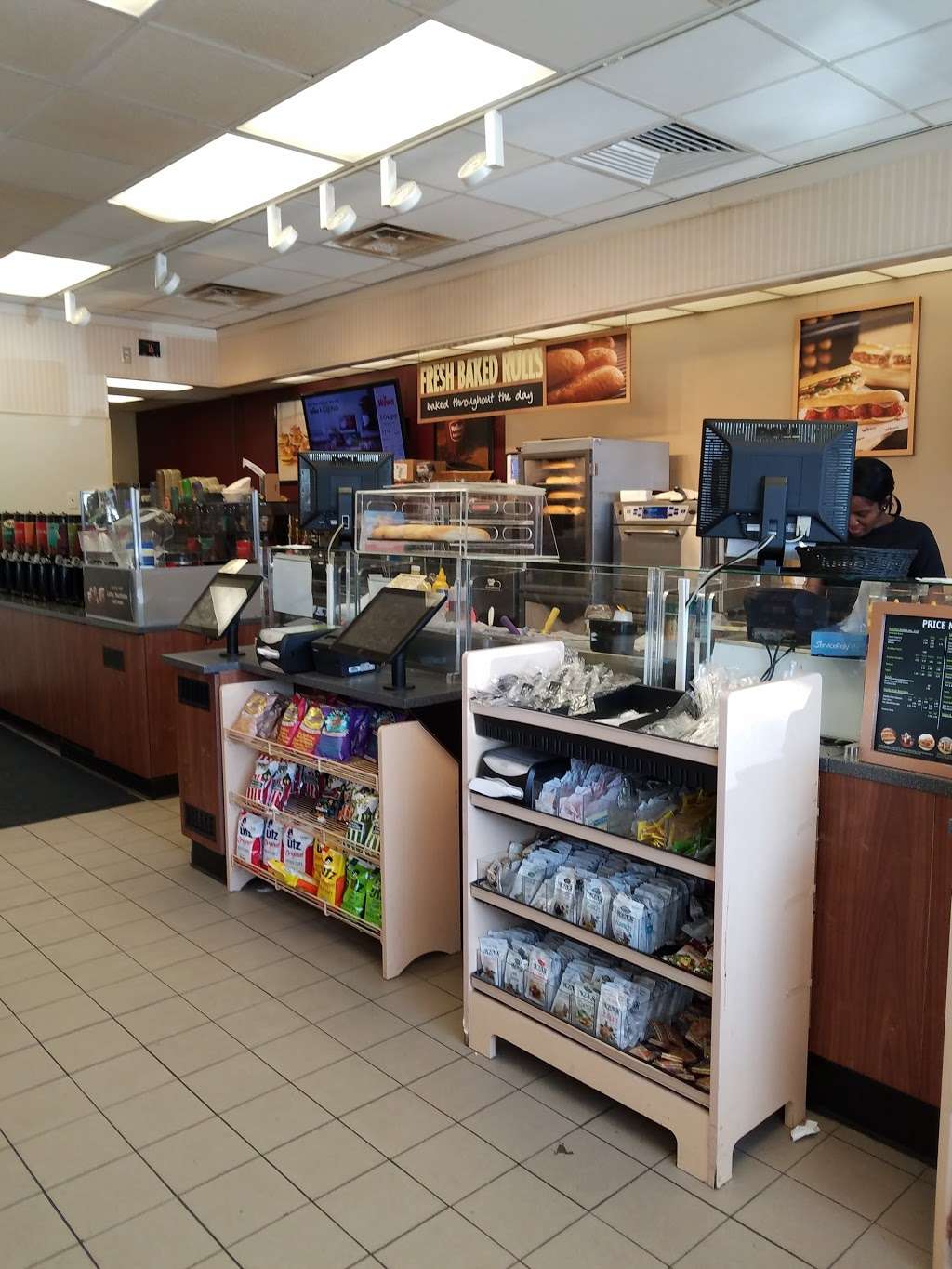 Wawa | 525 Burmont Rd, Drexel Hill, PA 19026 | Phone: (610) 623-3010