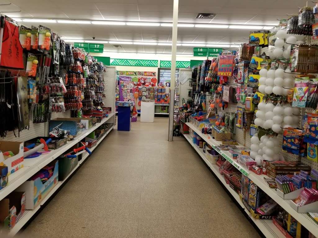 Dollar Tree | 17736 S Golden Rd, Golden, CO 80401, USA | Phone: (303) 374-2108