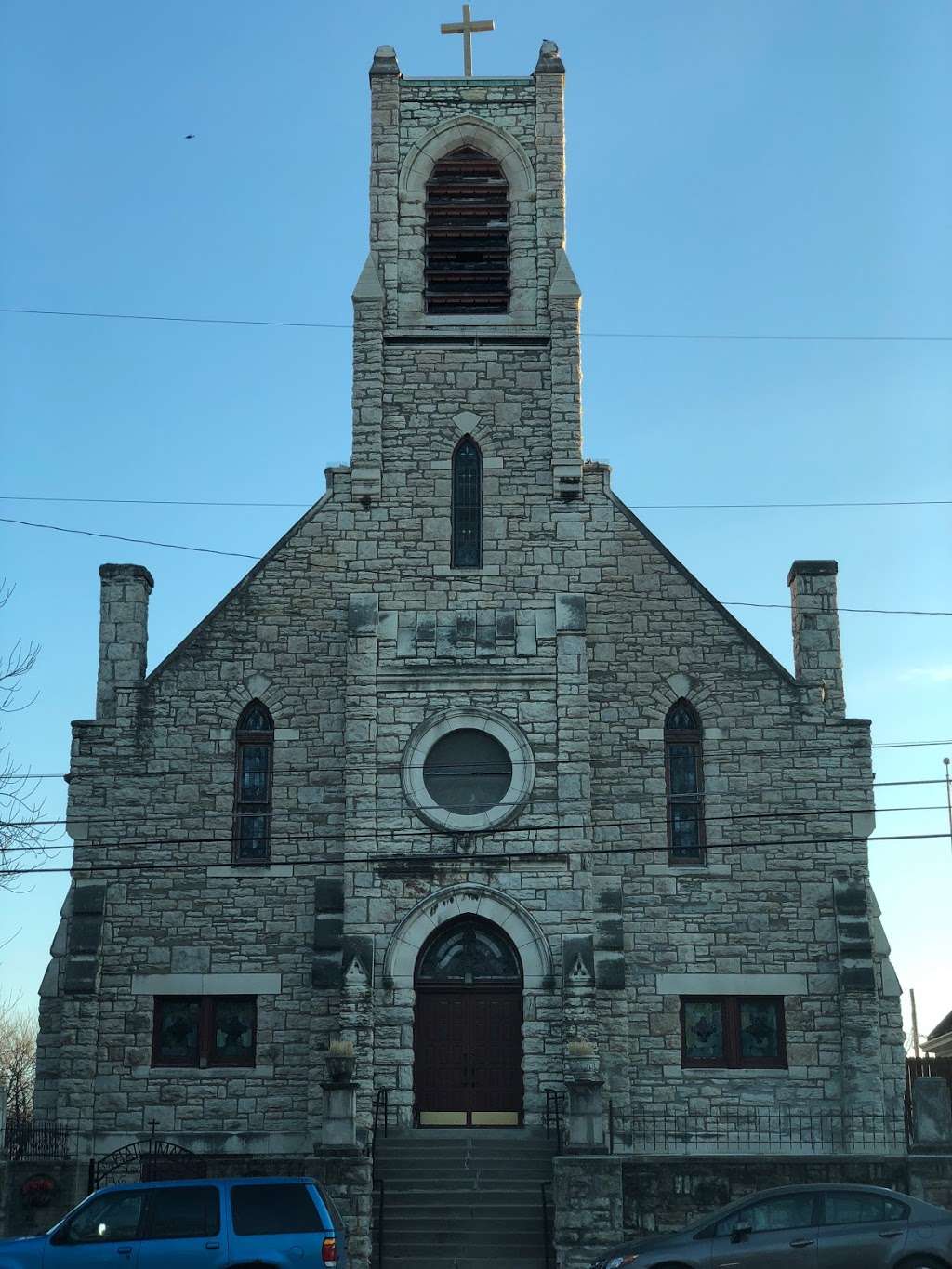 Our Lady of Guadalupe Shrine | 901 Avenida Cesar E Chavez, Kansas City, MO 64108, USA | Phone: (816) 842-6146