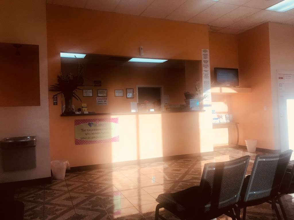 Dr Mike's Walk In Clinic Seneviratne Damayanthi MD 12143 Navajo Rd