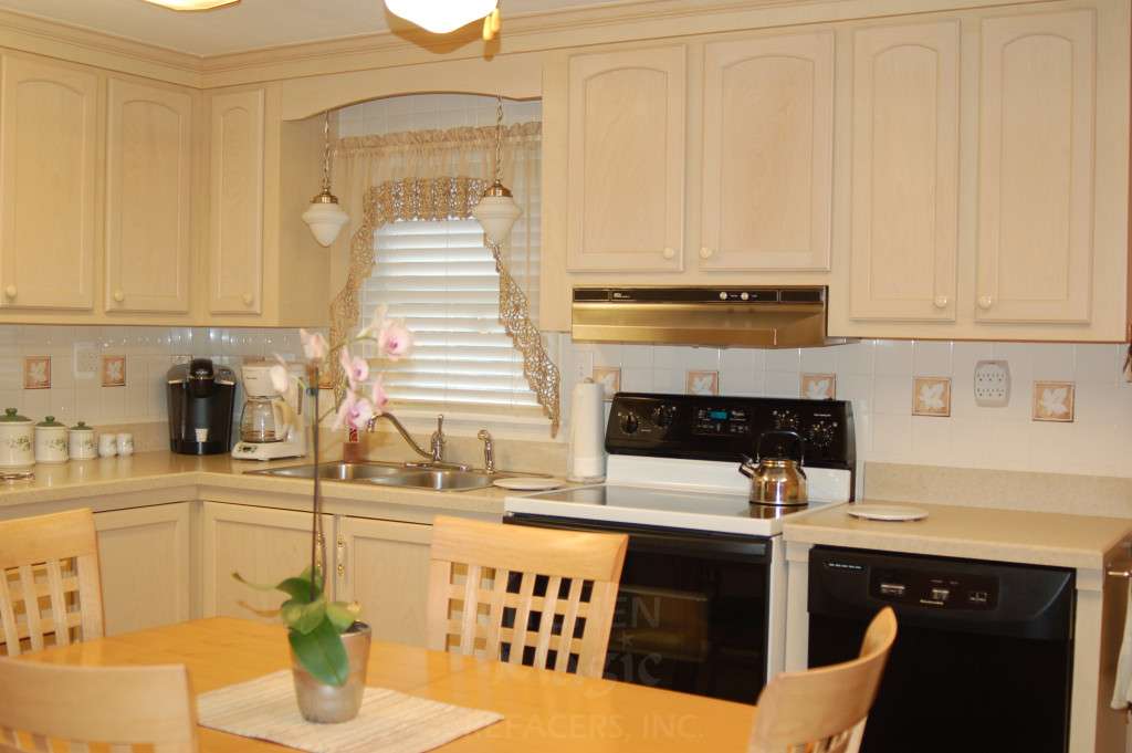 Kitchen Magic Refacers, Inc. | 206 Gambrills Rd, Gambrills, MD 21054, USA | Phone: (410) 923-5800