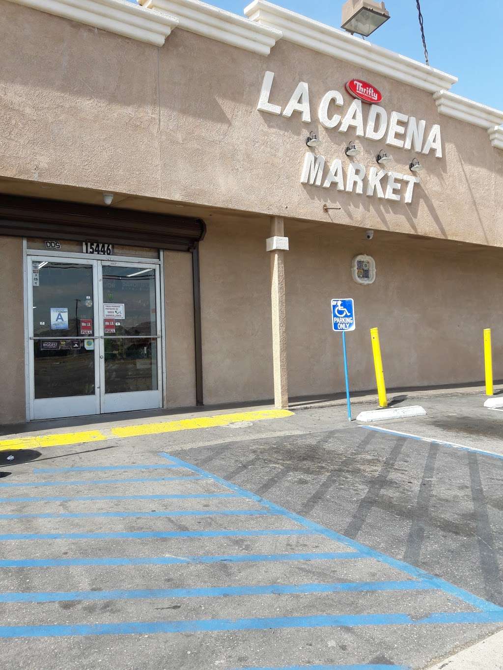 La Cadena Market | 15446 San Bernardino Ave, Fontana, CA 92335, USA | Phone: (909) 823-4020