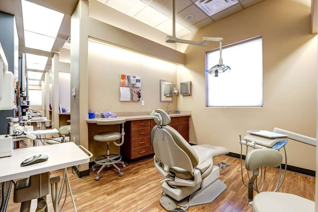 Foothills Dental Studio | 16611 S 40th St #140, Phoenix, AZ 85048, USA | Phone: (480) 706-9009