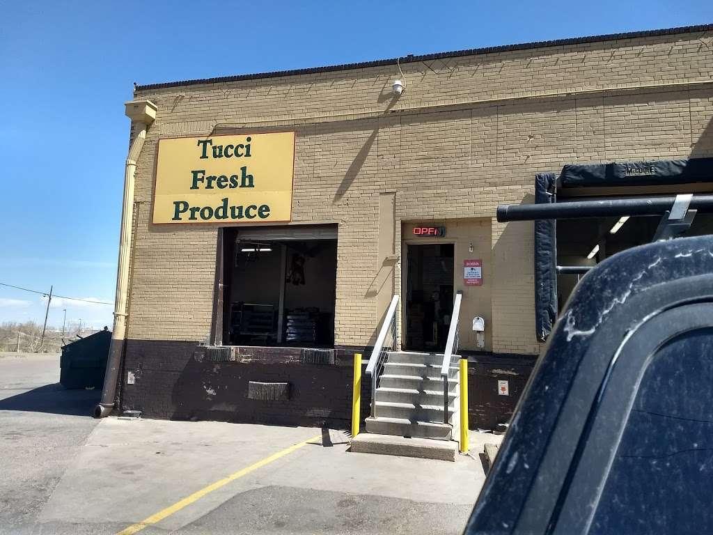 Tucci Fresh Produce | 850 E 50th Ave A, Denver, CO 80216 | Phone: (303) 292-1994