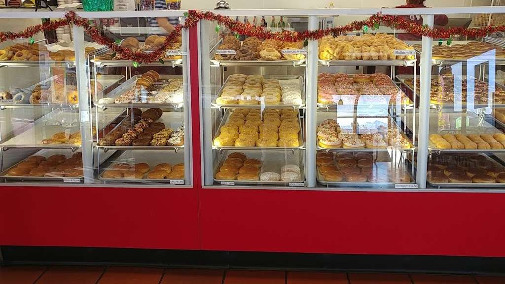 Bosa Donuts | 10876 N 32nd St, Phoenix, AZ 85028, USA | Phone: (602) 569-5556