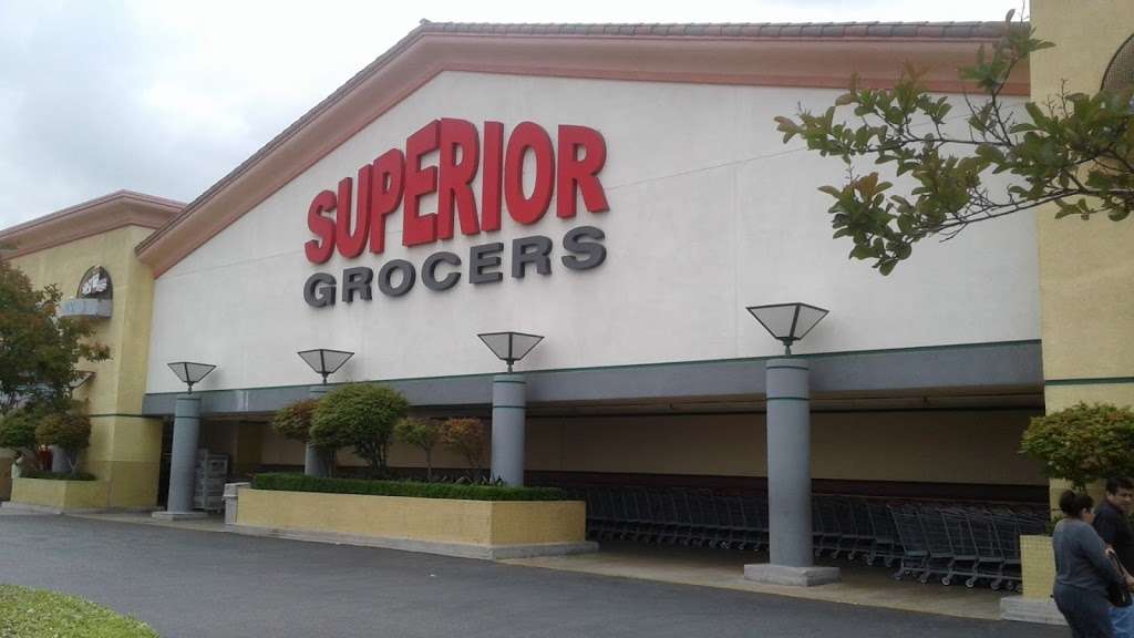 Superior Grocers | 815 W Holt Blvd, Ontario, CA 91762, USA | Phone: (909) 988-6121