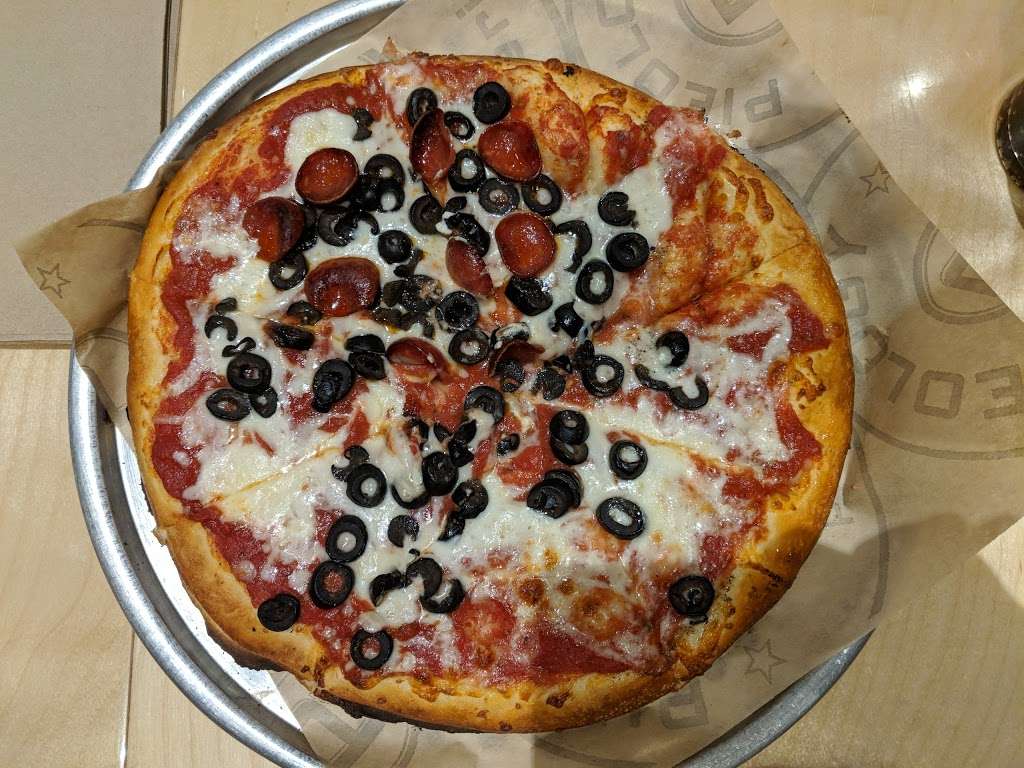 Pieology Pizzeria Apple Valley, CA | 12218 Apple Valley Rd, Apple Valley, CA 92308, USA | Phone: (760) 961-8189