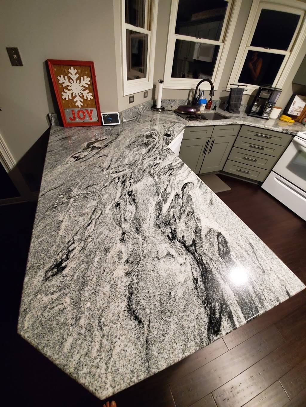 Cleveland Granite & Marble | 4121 Carnegie Ave, Cleveland, OH 44103, USA | Phone: (216) 241-0220