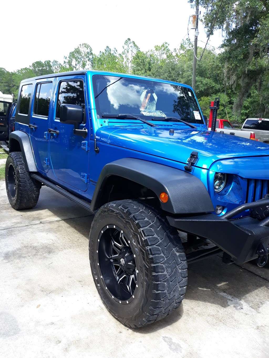 Skyblue Mobile Detailing | 7612 Glen Meadow Dr, Lakeland, FL 33810, USA | Phone: (863) 267-3073