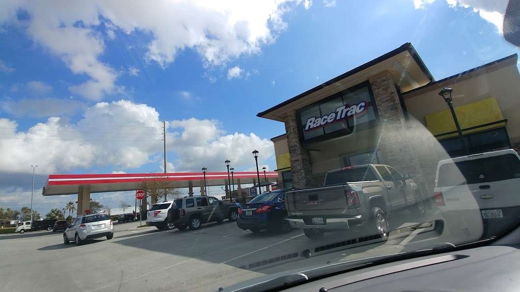 RaceTrac | 43250 US-27, Davenport, FL 33837, USA | Phone: (863) 424-0761