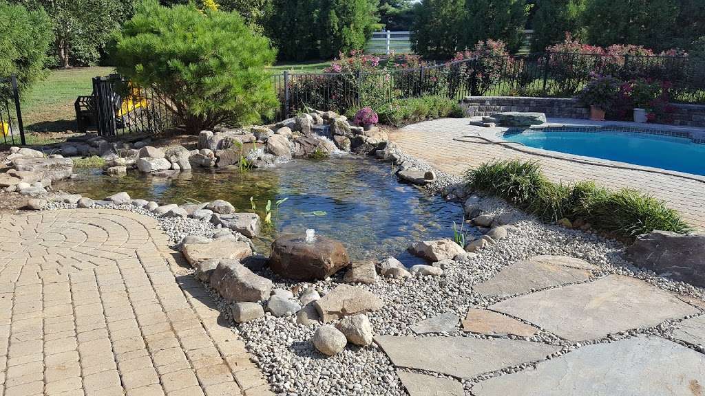 Ponds by Bee Landscaping | 11 Coldstream Ct, Boonsboro, MD 21713, USA | Phone: (301) 788-3121