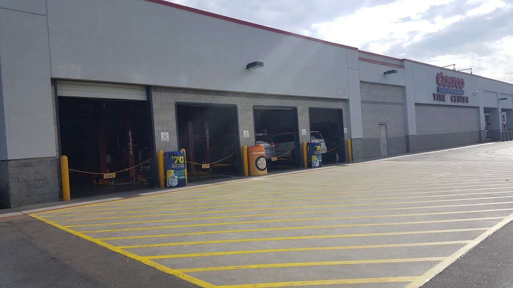 Costco Tire Service Center | 2660 Park Center Dr, Simi Valley, CA 93065, USA | Phone: (805) 578-3325