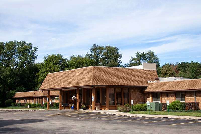 Crystal Pines Health Care Center | 335 North Illinois Street, Crystal Lake, IL 60014 | Phone: (815) 459-7791