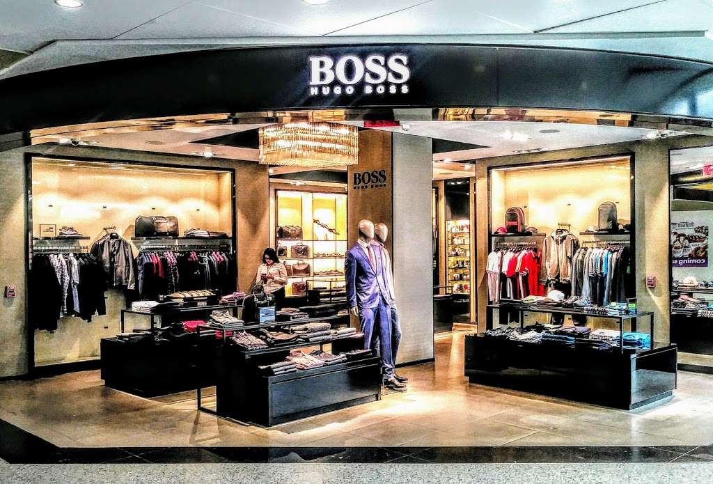 BOSS Travel Store | Terminal C, 2800 N Terminal Rd, Houston, TX 77032, USA | Phone: (346) 300-8541