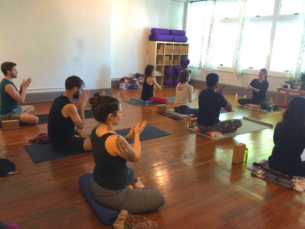 Addison Yoga Loft Berkeley | 2051 San Pablo Ave, Berkeley, CA 94702, USA | Phone: (510) 859-7918