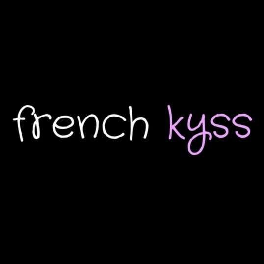 French Kyss | 372 Great Neck Rd, Great Neck, NY 11021, USA | Phone: (516) 472-0566