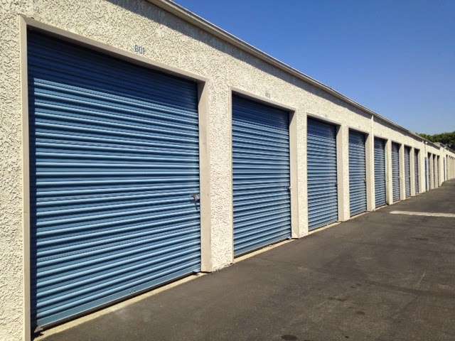 Nova Storage | 11230 Wright Rd, Lynwood, CA 90262, USA | Phone: (310) 912-3010