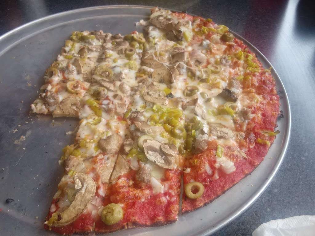 Monicals Pizza Of Watseka | 1540 E Walnut St, Watseka, IL 60970 | Phone: (815) 432-3714