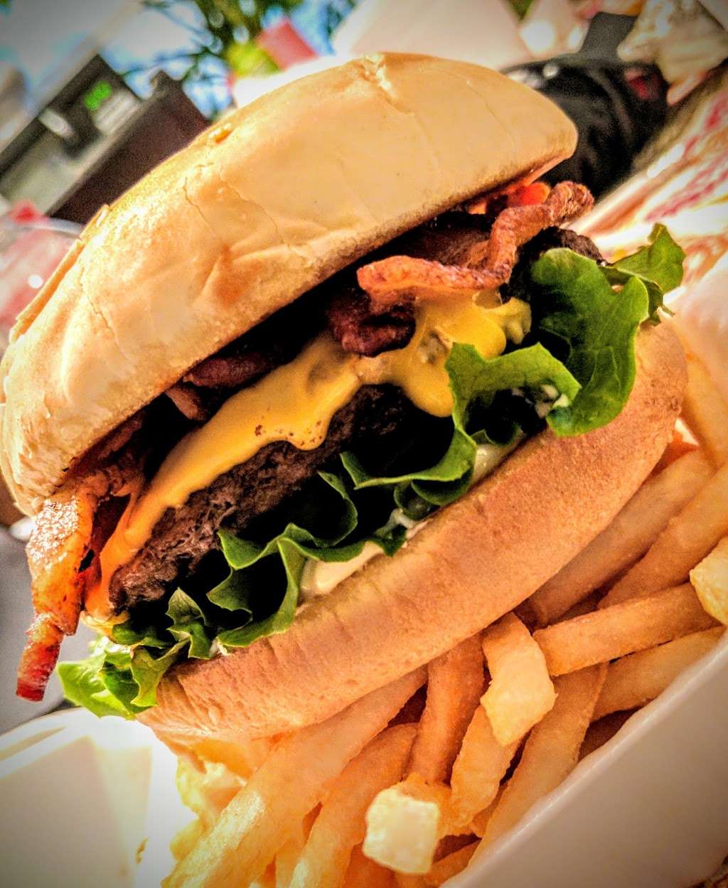 Bases Hamburgers | 925 21st St N, Texas City, TX 77590, USA | Phone: (409) 945-9485