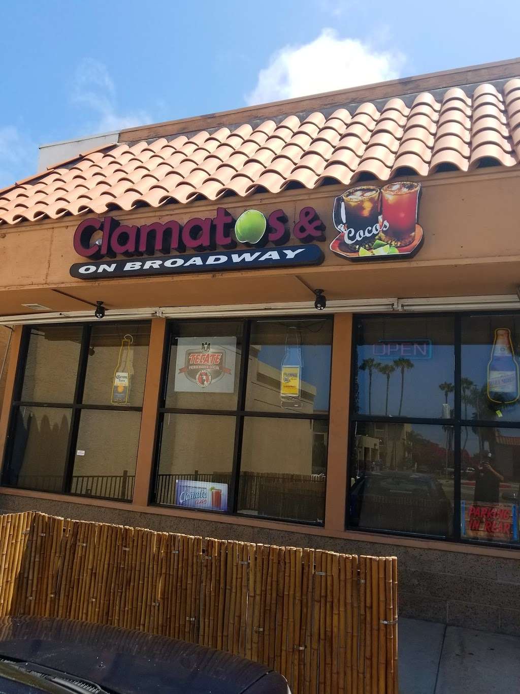 Clamatos And Cocos On Broadway | 943 Broadway, Chula Vista, CA 91911, USA | Phone: (619) 691-6261