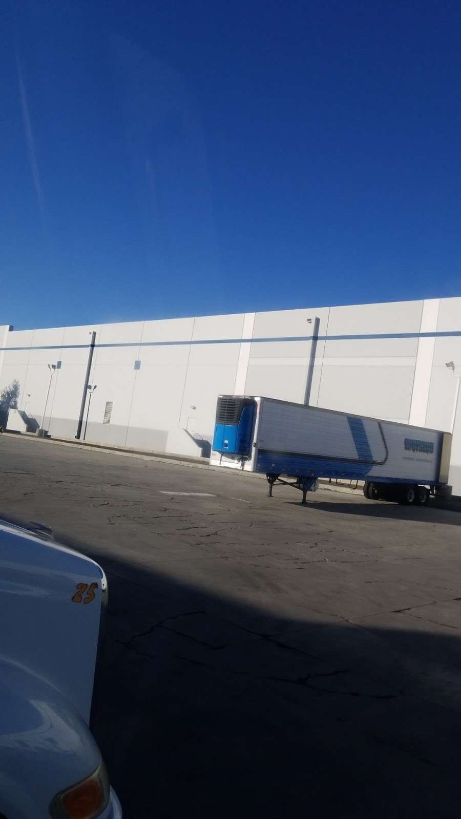 Smart & Final Warehouse | 2360 Cottonwood Ave, Riverside, CA 92508, USA