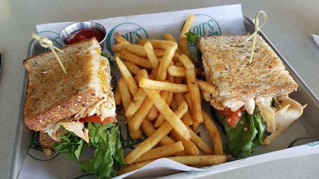 Lous Bar and Grill - Papago Golf Course | 5595 E Moreland St, Phoenix, AZ 85008, USA | Phone: (602) 358-7004 Lous Bar and Grill - Papago Golf Course | 5595 E Moreland St, Phoenix, AZ 85008, USA | Phone: (602) 358-7004