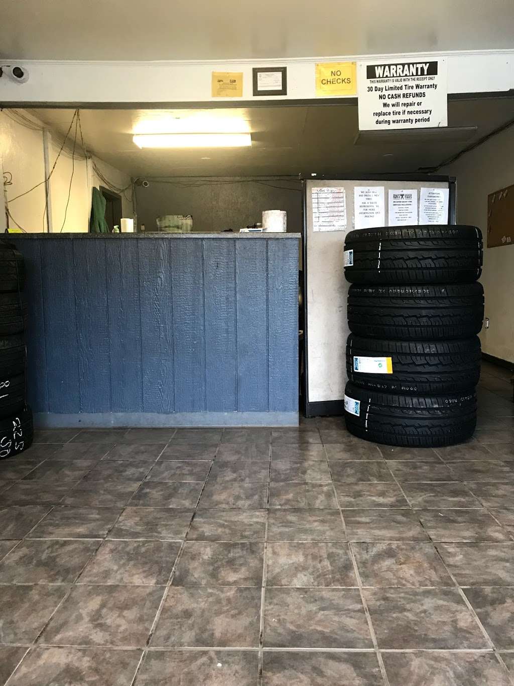 Rons Used Tires | 14751 Lee Hwy, Gainesville, VA 20155, USA | Phone: (703) 753-2888