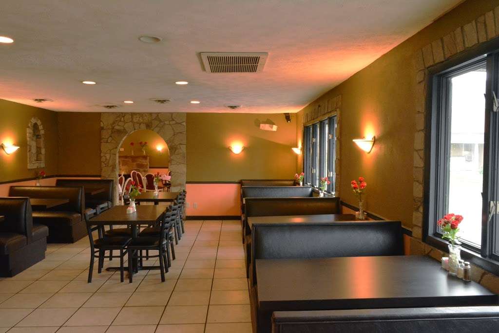 Castellos Restaurant | 15731 Pennsylvania Ave N, State Line, PA 17263 | Phone: (717) 597-1819