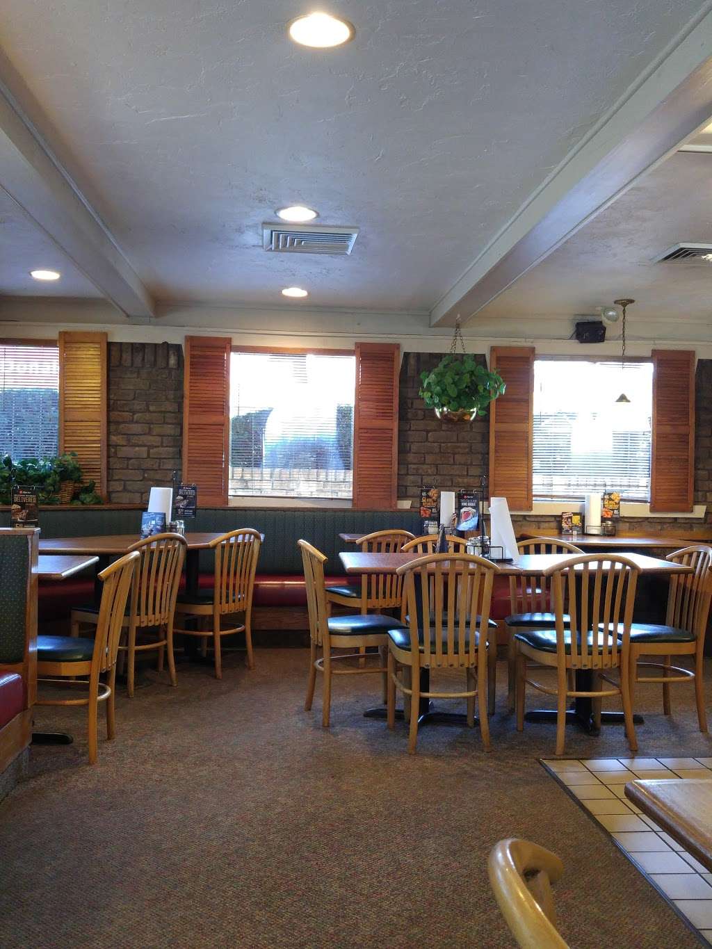 Pizza Hut | 300 E Main St, Waynesboro, PA 17268, USA | Phone: (717) 762-2186