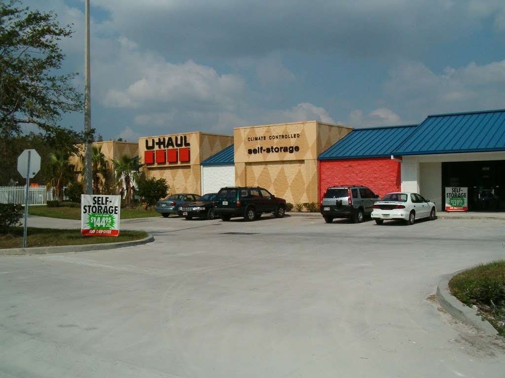 U-Haul Moving & Storage at Gatorland | 14651 Gatorland Dr, Orlando, FL 32837 | Phone: (407) 857-7867