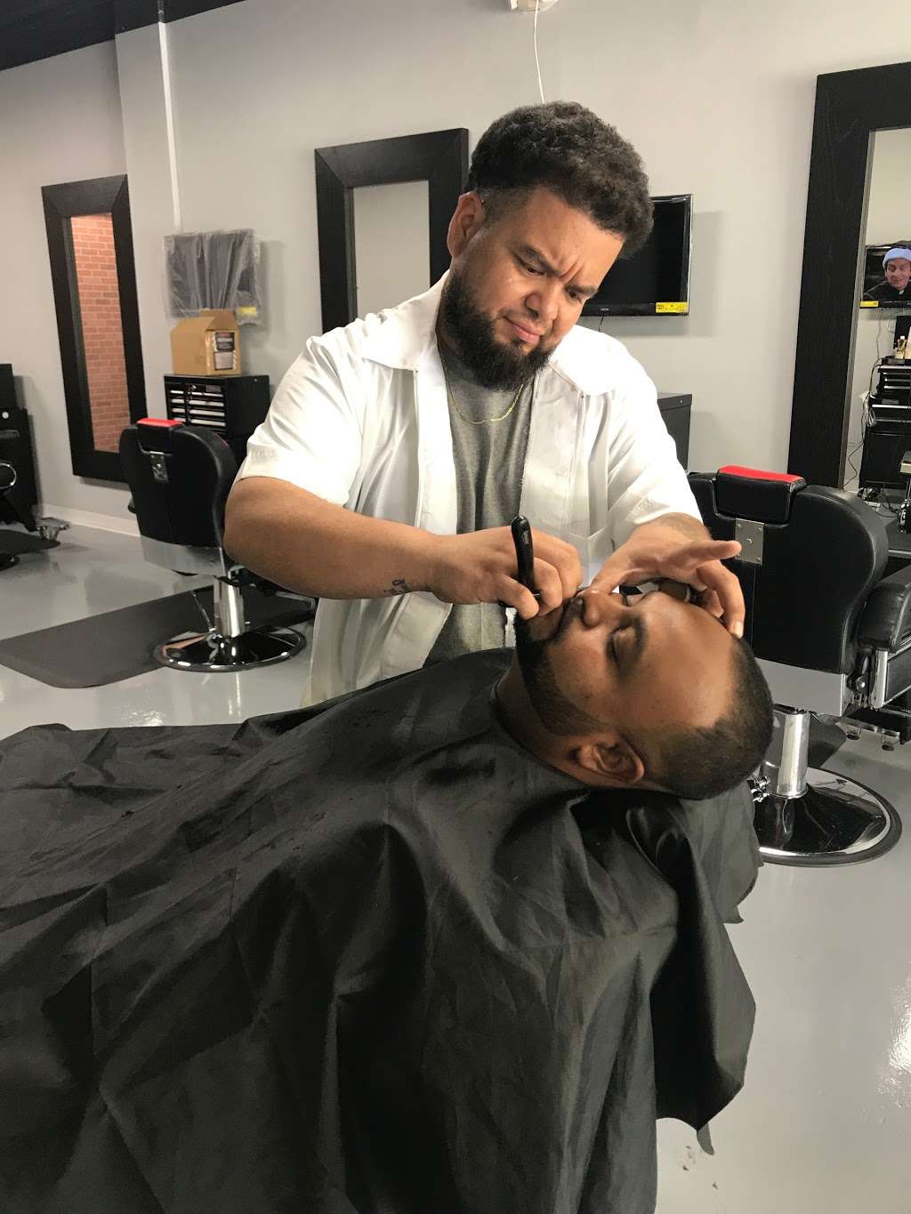 Final Cut Barber Shop | 3205 FL-7, Margate, FL 33063 | Phone: (954) 702-8328