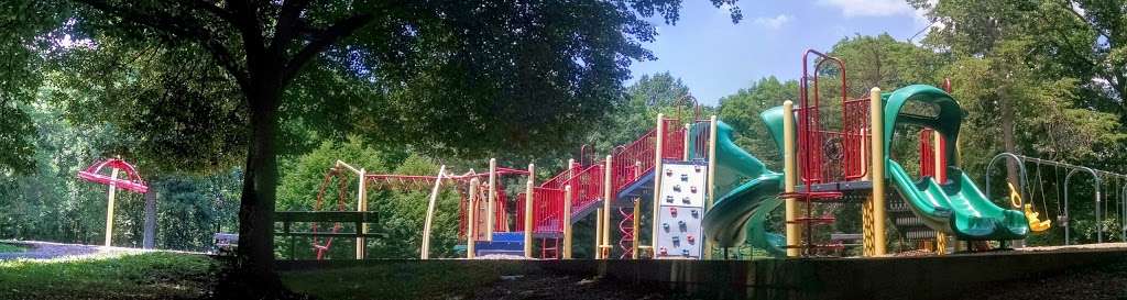 Dewey Local Park | 11720 Dewey Rd, Silver Spring, MD 20906, USA | Phone: (301) 495-2595