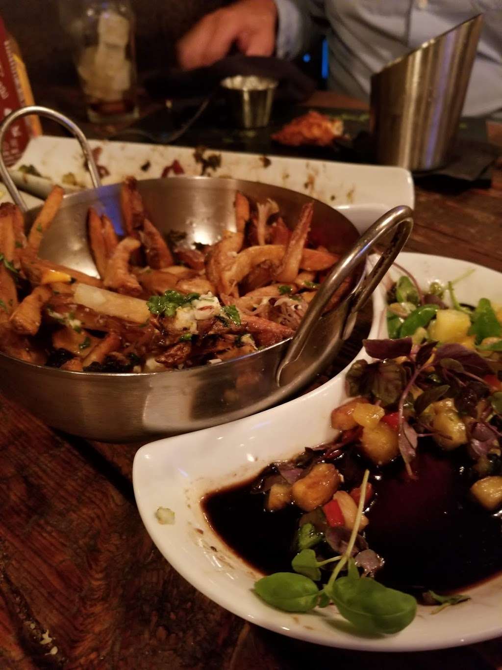 Priority Public House | 576 N Coast Hwy 101, Encinitas, CA 92024, USA | Phone: (760) 230-1999