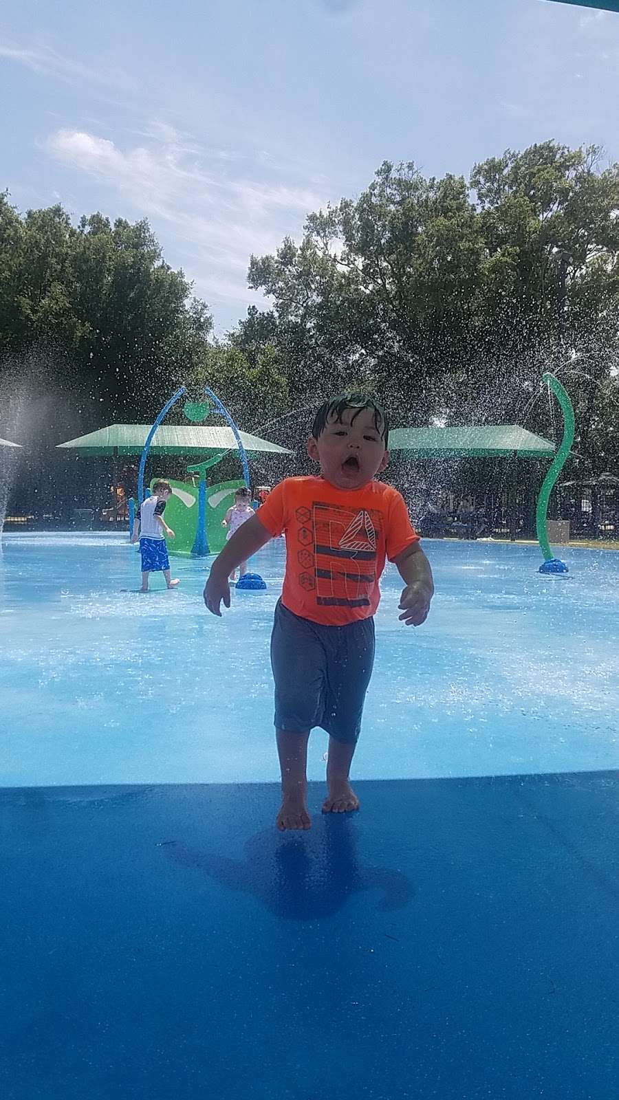 Monroe Splash Pad | 2528 Repsdorph Rd, Seabrook, TX 77586 | Phone: (281) 291-5713