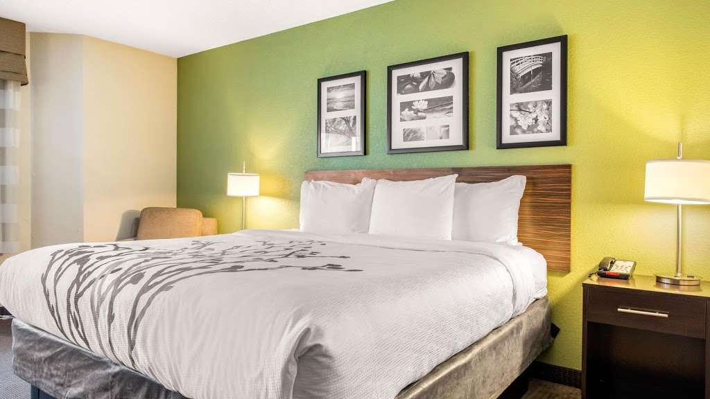 Sleep Inn & Suites | 2335 W Jonathan Moore Pike, Columbus, IN 47201, USA | Phone: (812) 372-7200