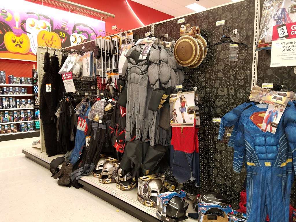 Target | 1188 W Boughton Rd, Bolingbrook, IL 60440 | Phone: (630) 378-5544