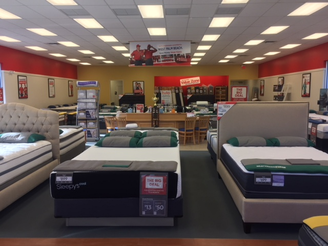 Mattress Firm Loxahatchee | 9847 Okeechobee Blvd, West Palm Beach, FL 33411, USA | Phone: (561) 790-7179