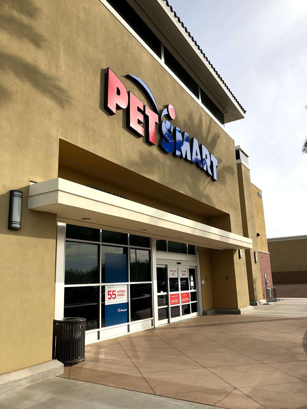 PetSmart | 3939 S Arizona Ave, Chandler, AZ 85248, USA | Phone: (480) 281-5506