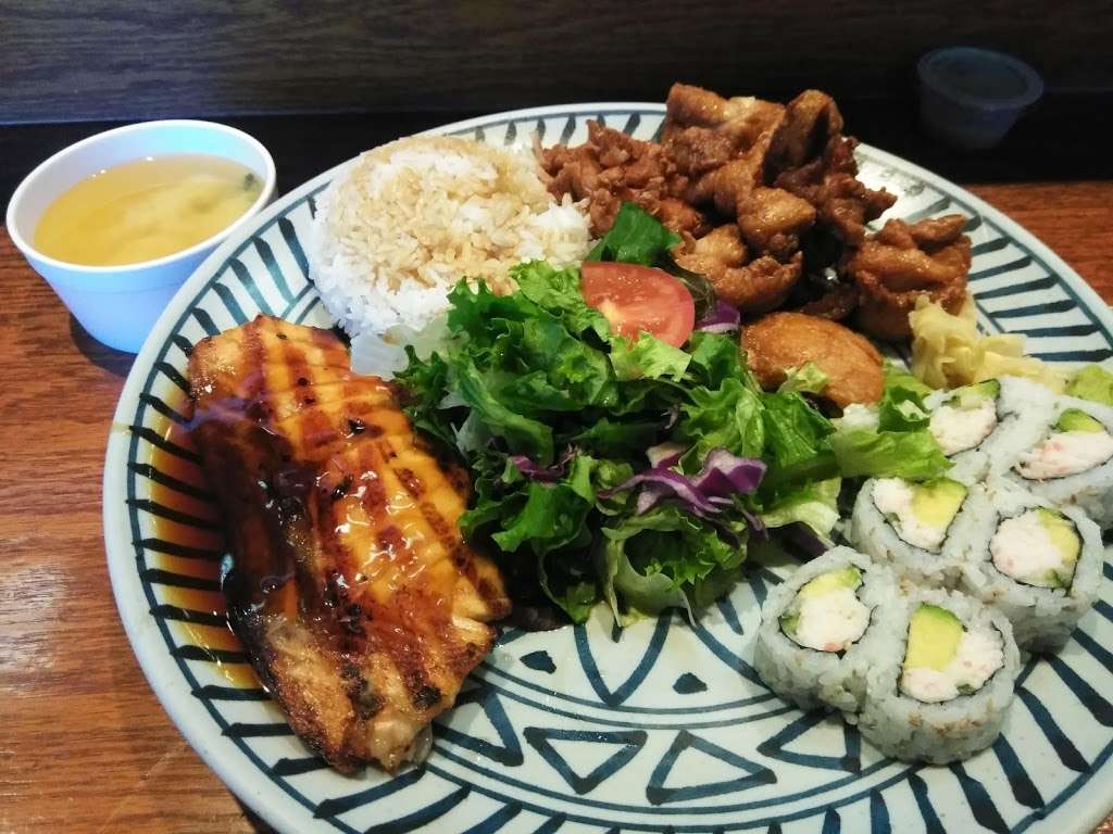 Sushi West | 4105 Atlantic Ave C, Long Beach, CA 90807, USA | Phone: (562) 424-5004