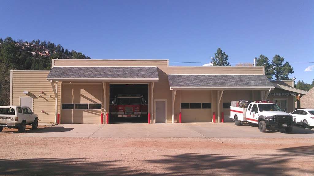 Larkspur Fire Protection District Station 162 | 5672 Red Rock Dr, Larkspur, CO 80118, USA | Phone: (303) 681-3284