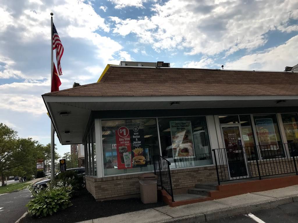 McDonalds | 101-115 Clinton Ave, Newark, NJ 07114 | Phone: (973) 824-4463