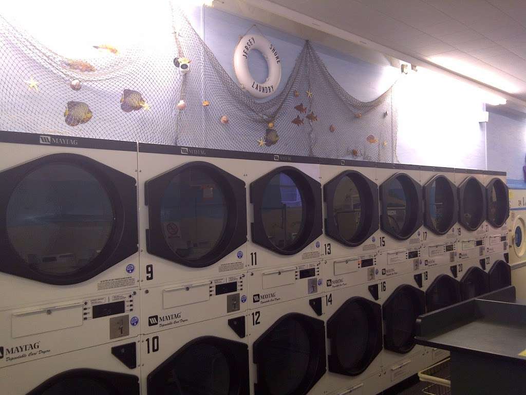 Jersey Shore Laundry | 404 Grand Central Ave, Lavallette, NJ 08735, USA | Phone: (732) 830-1451