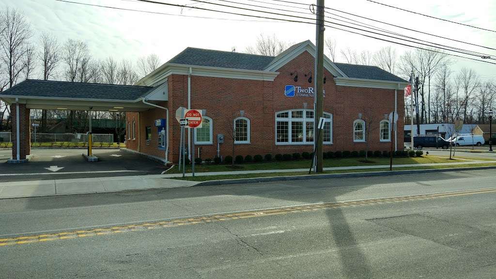 Two River Community Bank | 249 N Ave W, Cranford, NJ 07016, USA | Phone: (908) 931-0050