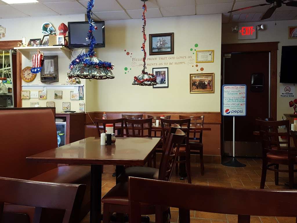 Mystic Island Pizza | 841 Radio Rd, Little Egg Harbor Township, NJ 08087, USA | Phone: (609) 296-0257