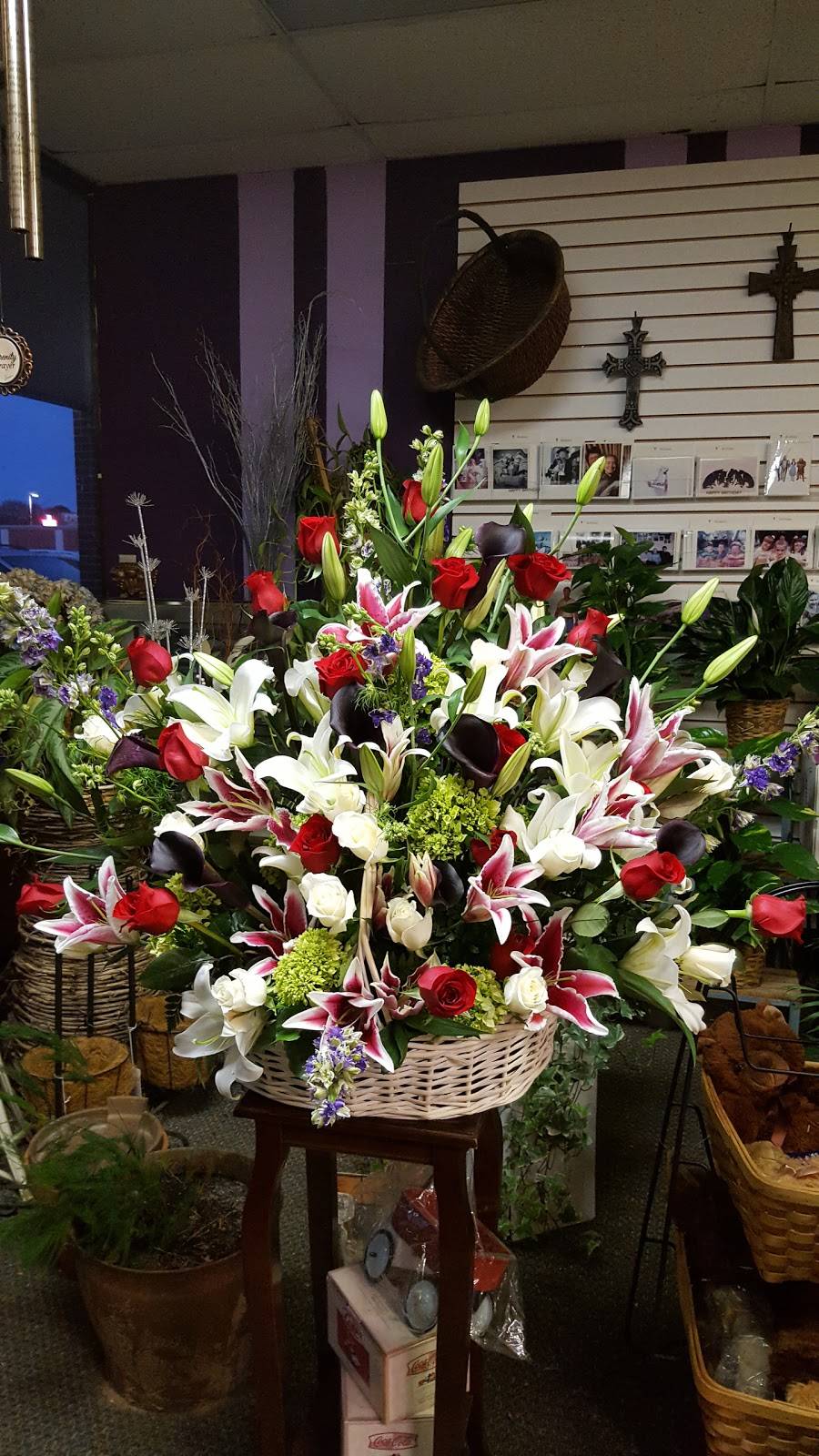 Arlington Flower Exchange | 1730 W Randol Mill Rd #120, Arlington, TX 76012 | Phone: (817) 261-1500