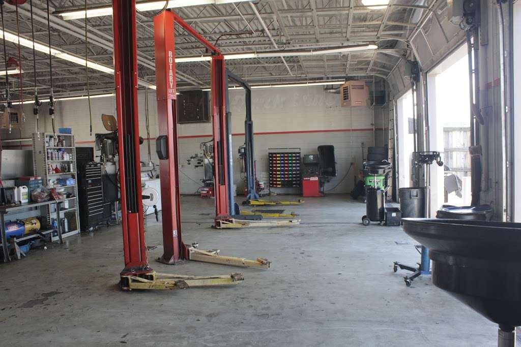 Tire World Auto Centers | 1291 Riverbend Way, Frederick, MD 21701, USA | Phone: (301) 668-5009